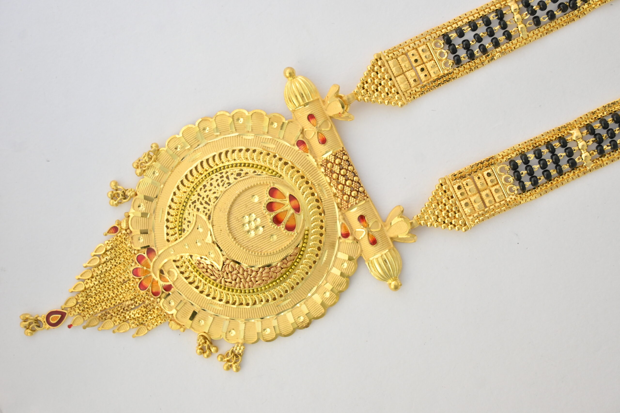 BIG MANGALSHUTRA
