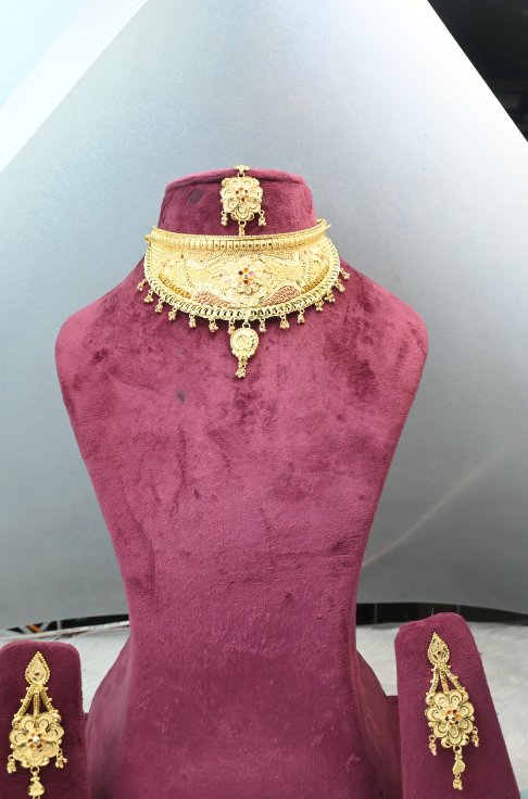 Choker set