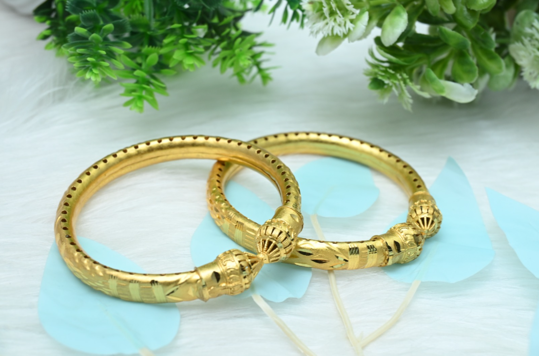 Bangle with earring free