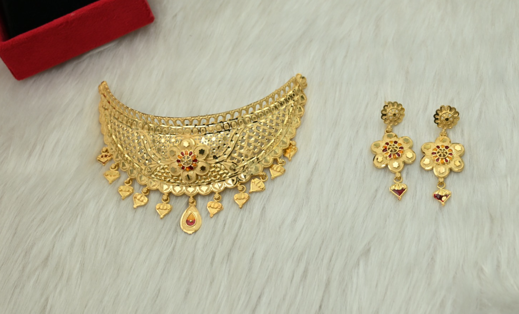choker set
