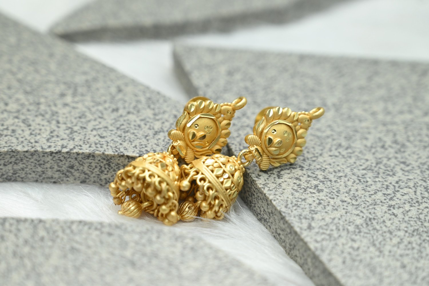 DAILY USE JHUMKI