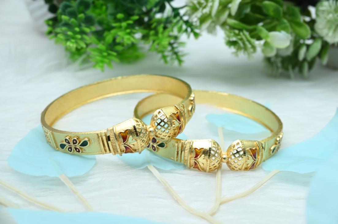 Bangle with earring free