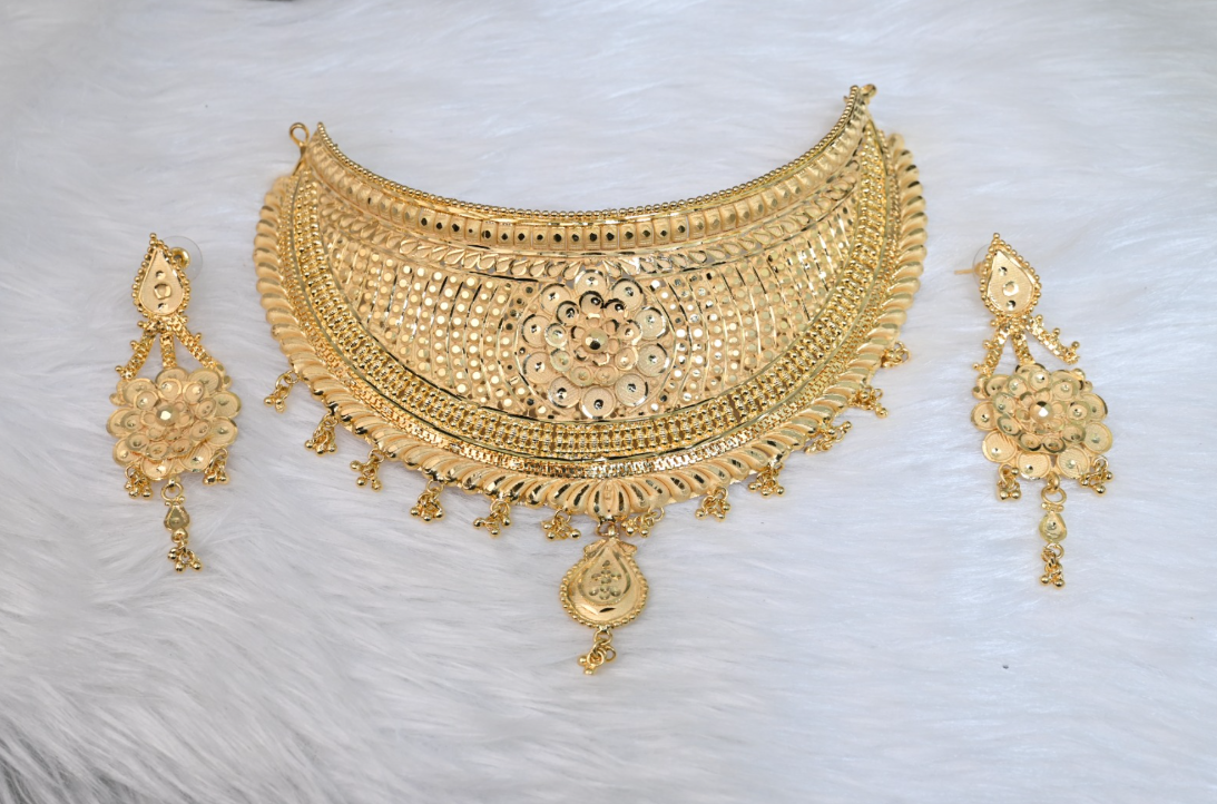 Choker set