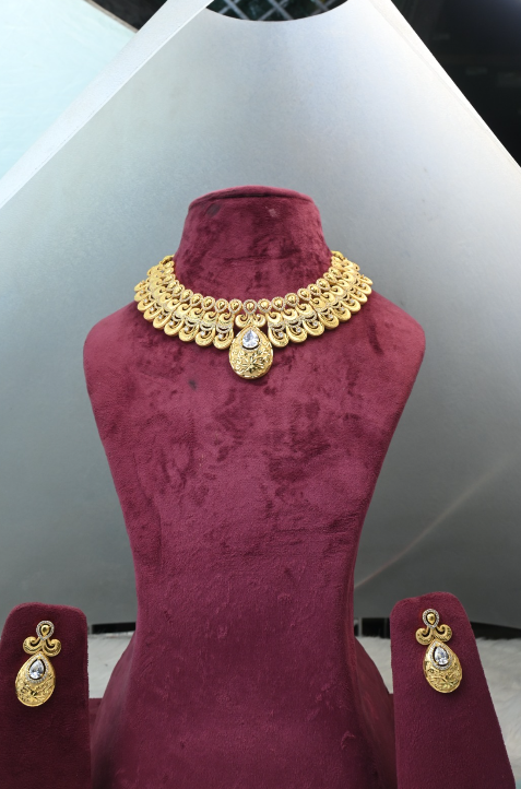 AD Necklace