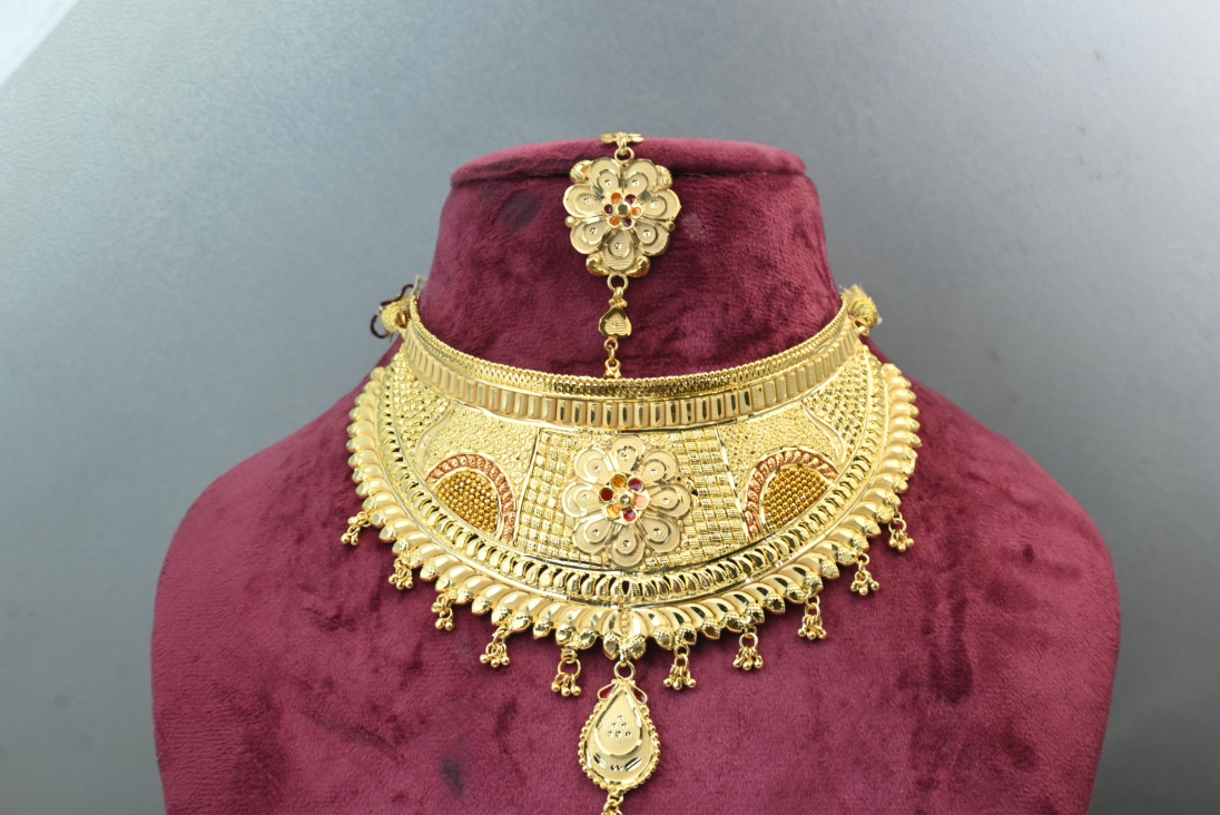Choker set
