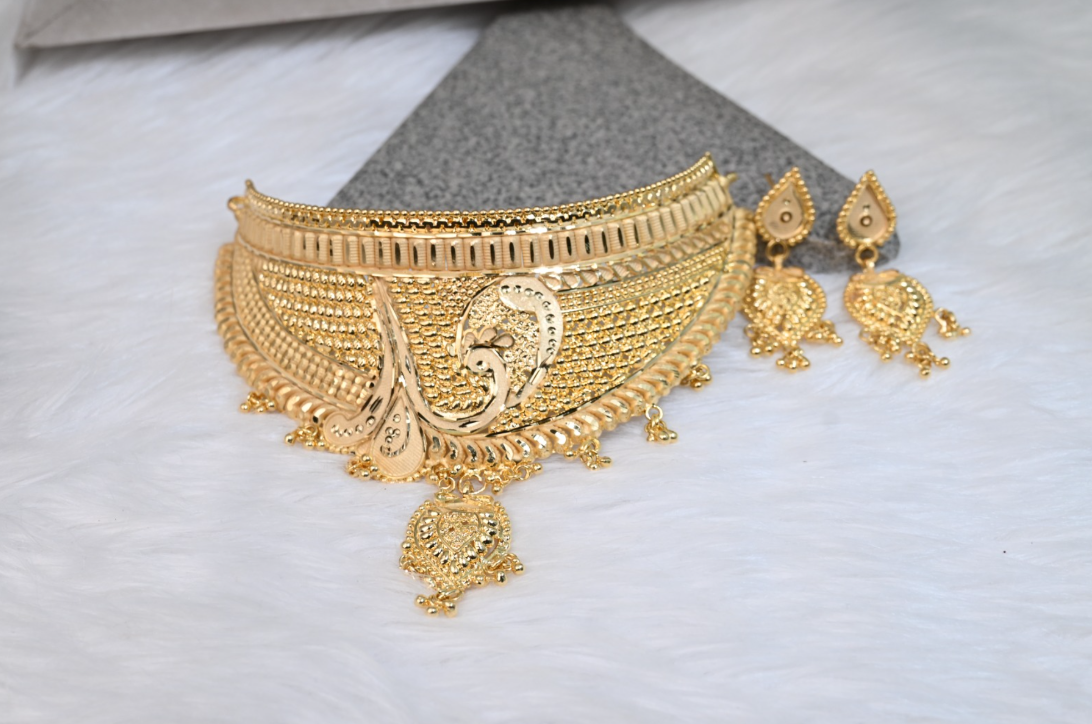 Choker set