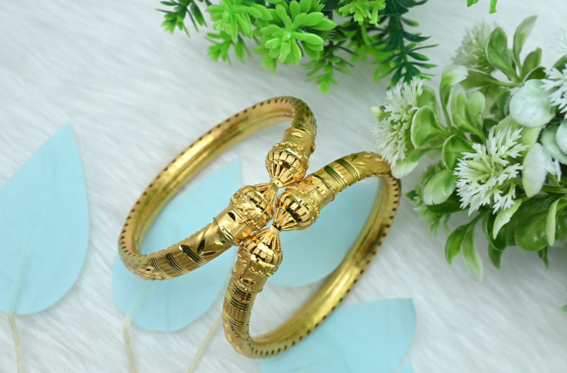 Bangle with earring free
