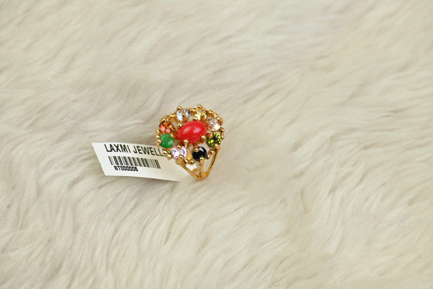 STONE RING