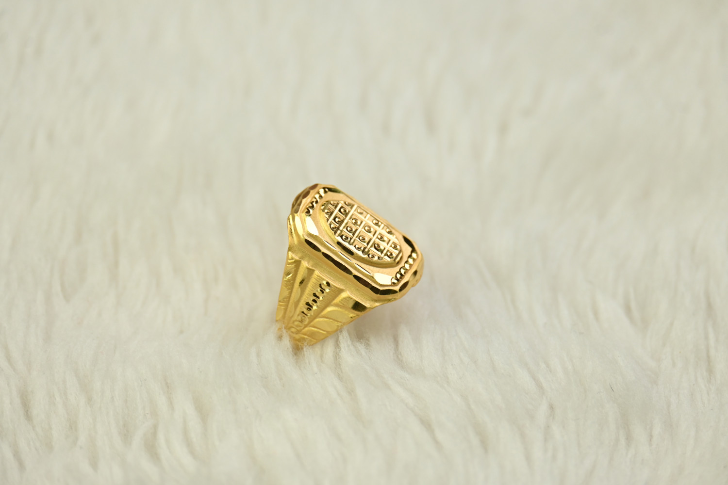 MEN'S RING